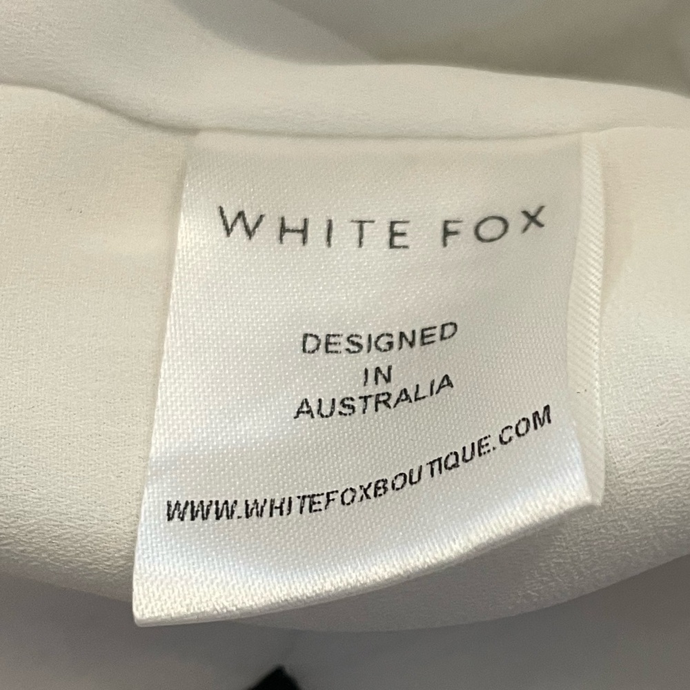 WHITE FOX White Ribbed Bustier Crop Top. Size XS - Picture 5 of 9